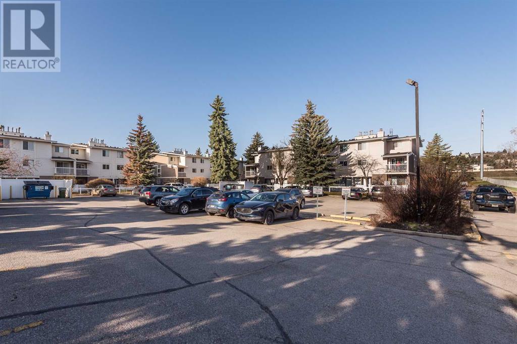Single Family House for Sale in    Street SW Glenbrook Calgary 