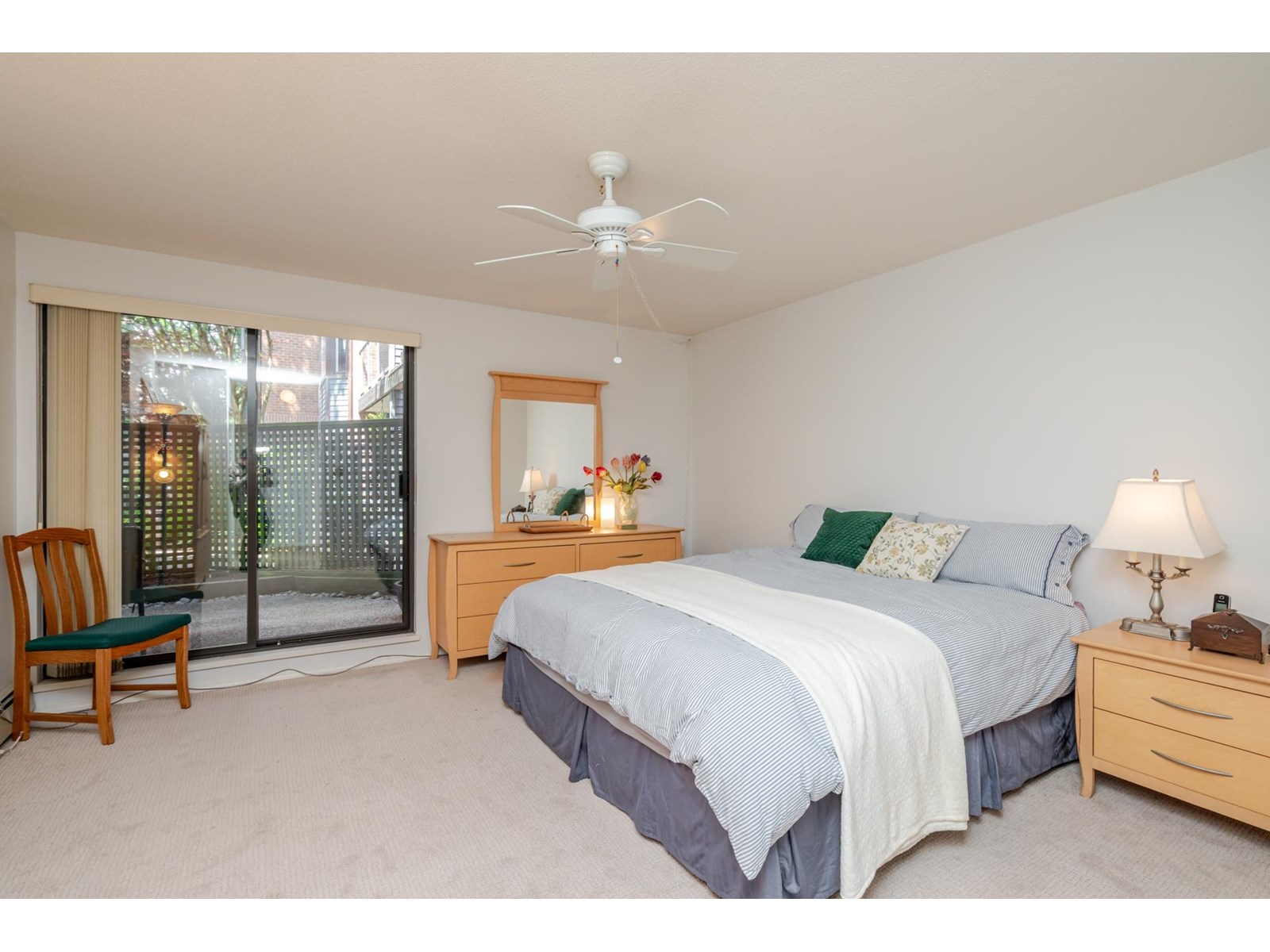 102 15300 17 AVENUE, Surrey