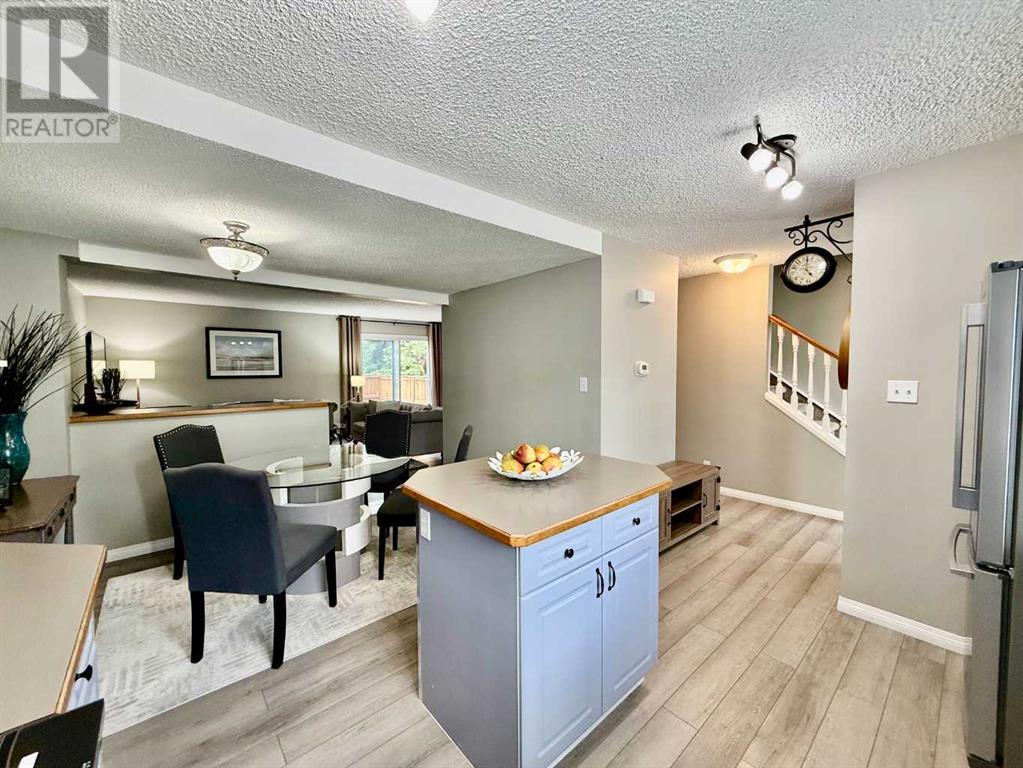 Single Family House for Sale in    Avenue SW Glamorgan Calgary 