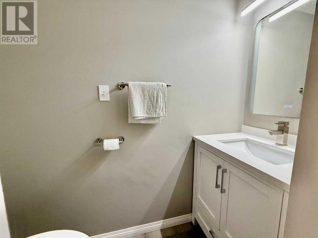 Single Family House for Sale in    Avenue SW Glamorgan Calgary 