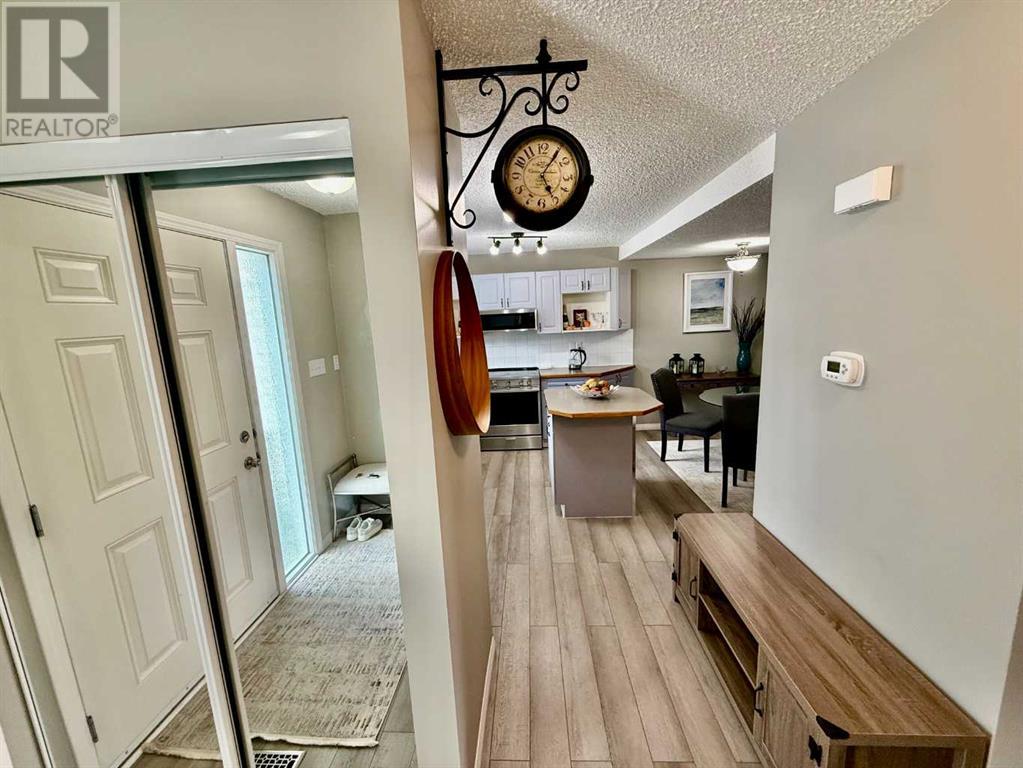Single Family House for Sale in    Avenue SW Glamorgan Calgary 