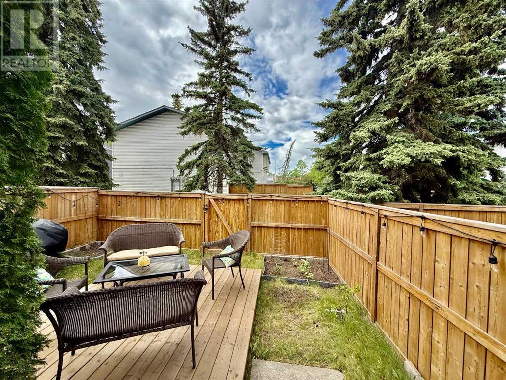 Single Family House for Sale in    Avenue SW Glamorgan Calgary 