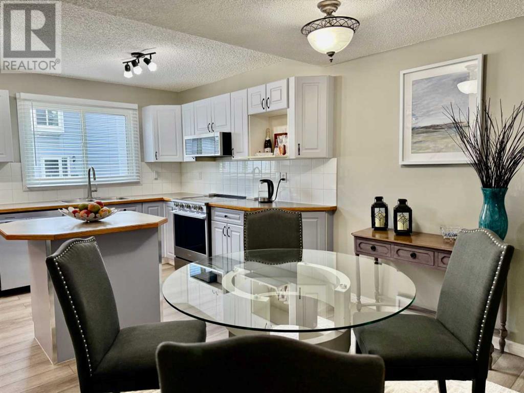 Single Family House for Sale in    Avenue SW Glamorgan Calgary 