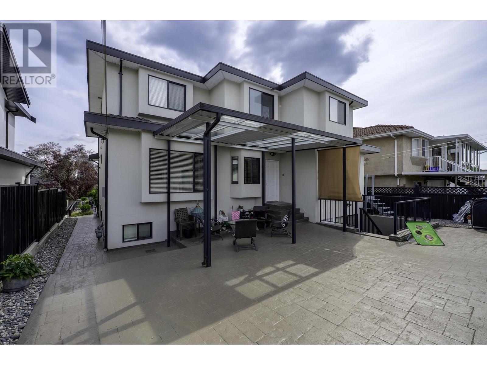 Photo 16 of 4265 Grant Street, Burnaby BC