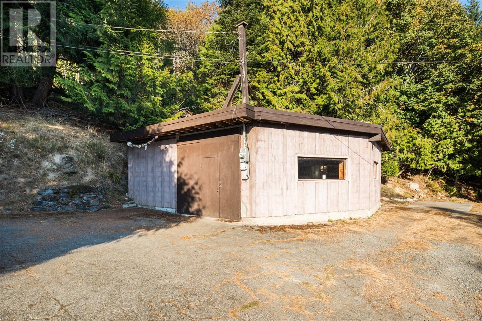 5805 Anderson Cove Rd, Sooke