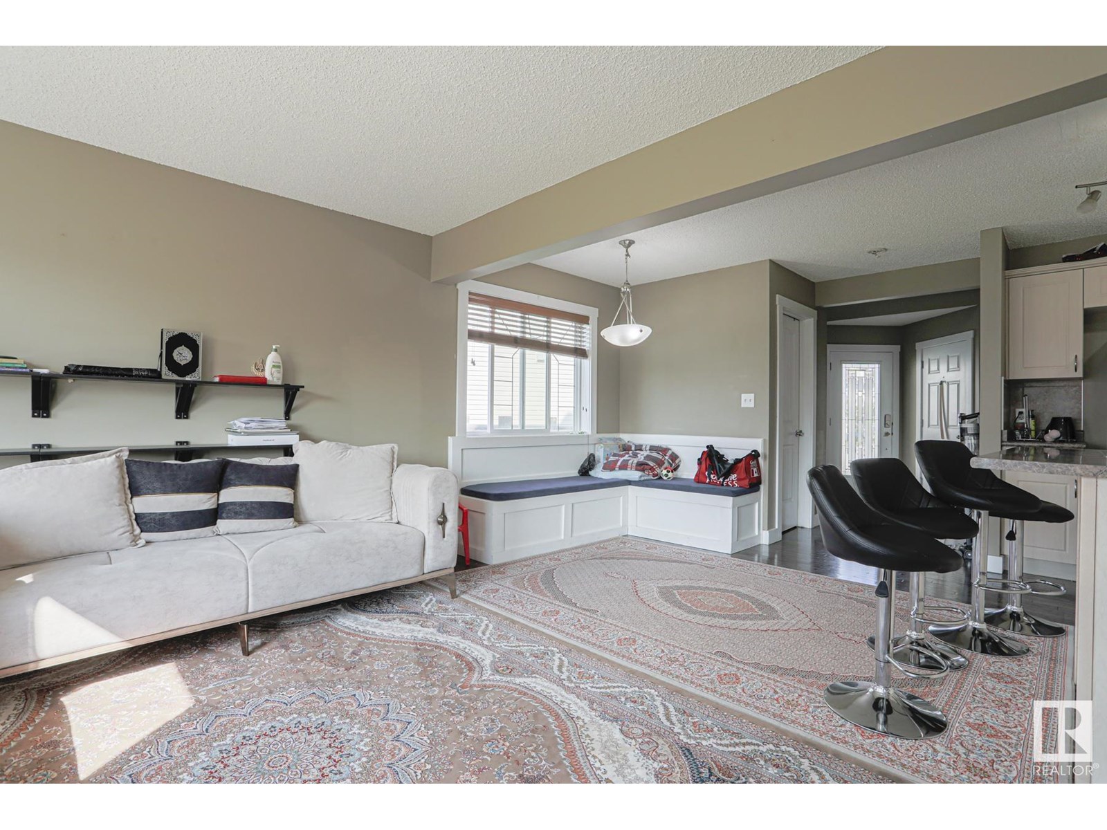 Photo 18 of 1125 37 B Av Nw Nw, Edmonton AB