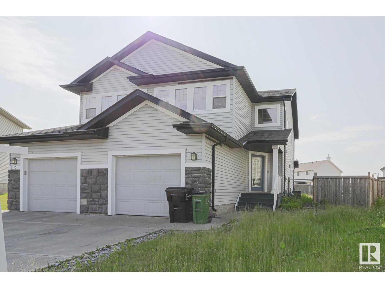 Photo 2 of 1125 37 B Av Nw Nw, Edmonton AB