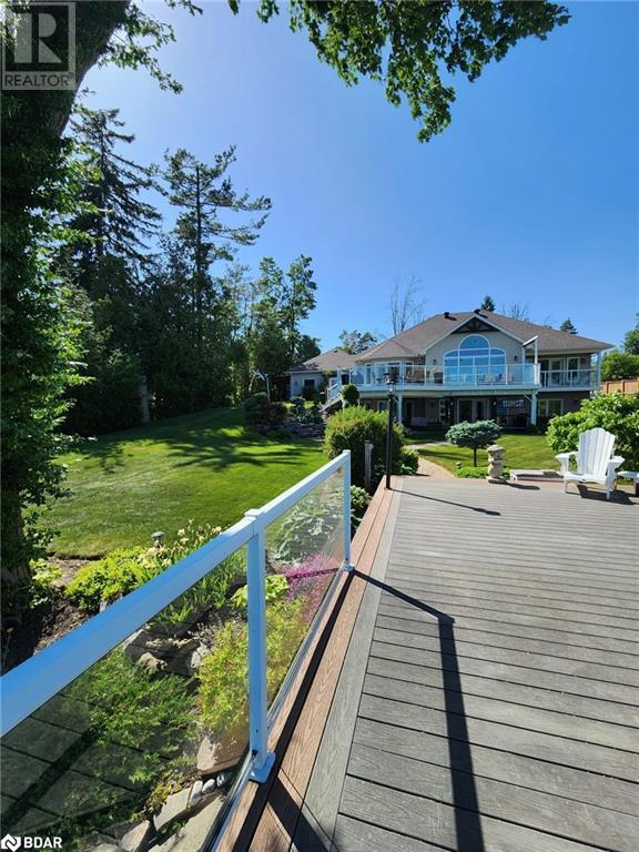 Photo 8 of 91 Lakeshore Road W, Oromedonte ON