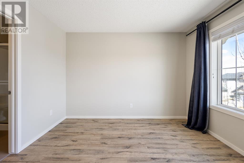 Single Family House for Sale in  Kinlea Way NW Kincora Calgary 