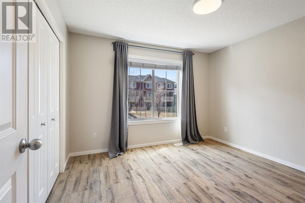 Single Family House for Sale in  Kinlea Way NW Kincora Calgary 