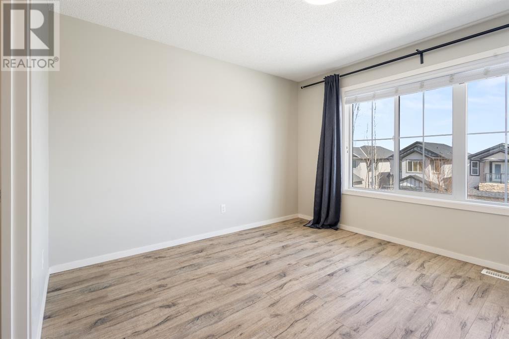 Single Family House for Sale in  Kinlea Way NW Kincora Calgary 