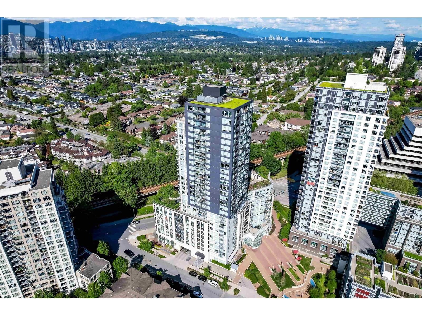 Photo 4 of 1003 5470 Ormidale Street, Vancouver BC