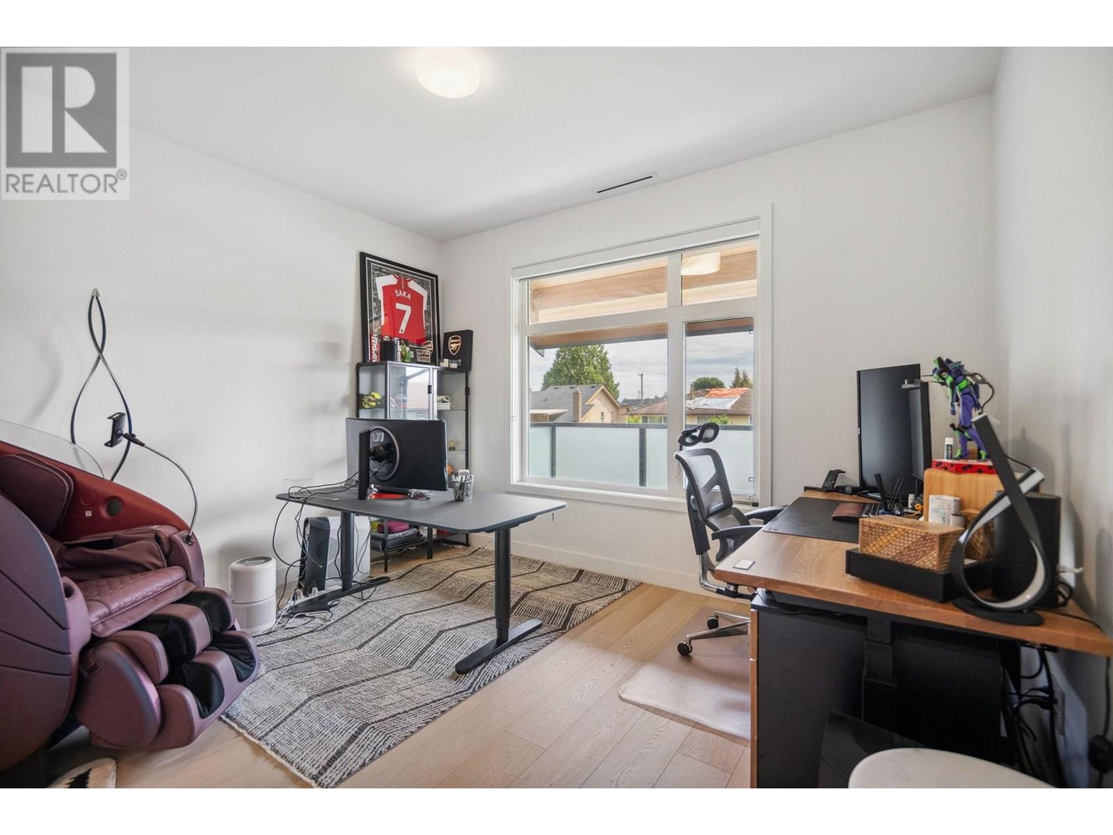 18 9055 DAYTON AVENUE, Richmond