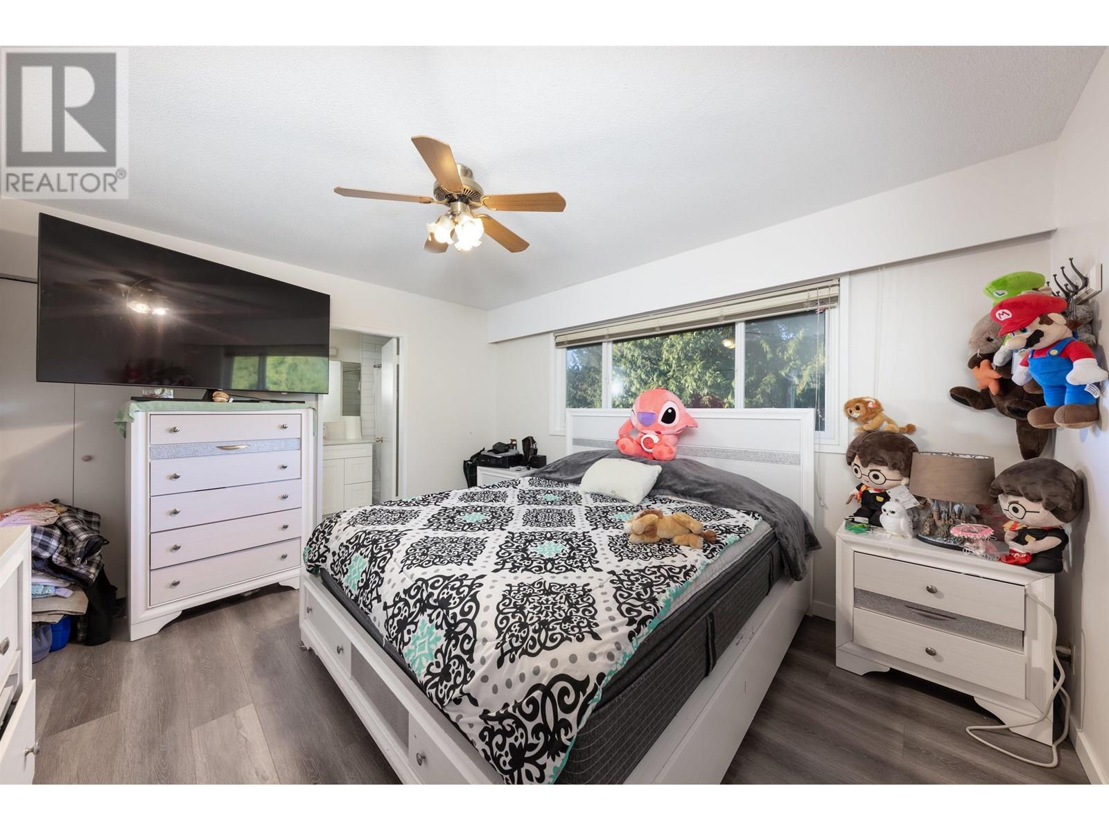 Photo 22 of 830 Irvine Street, Coquitlam BC