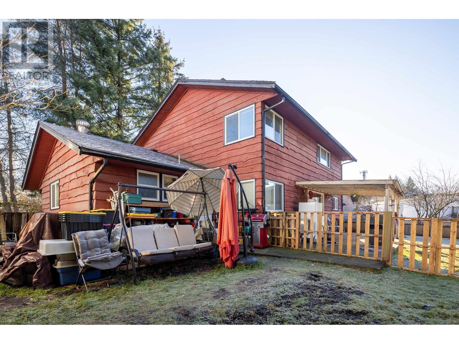 Photo 30 of 830 Irvine Street, Coquitlam BC