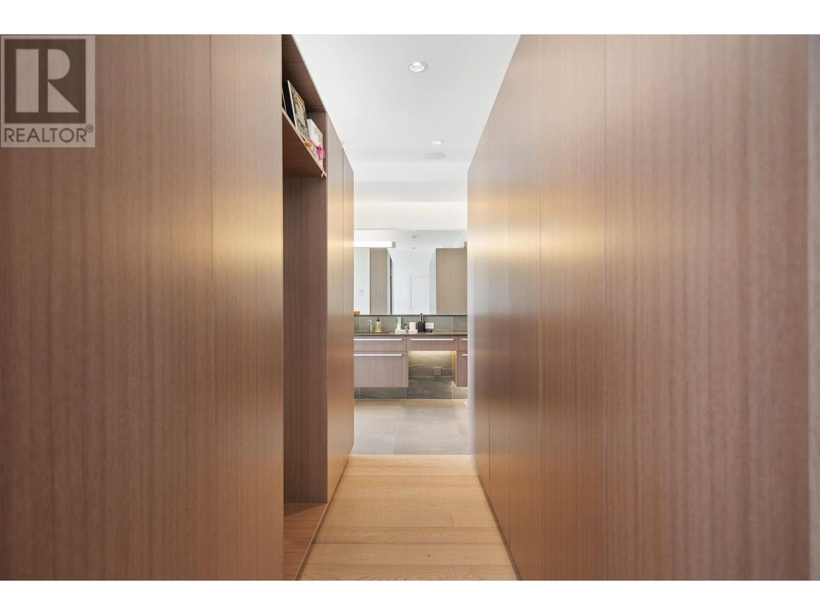 18 9055 DAYTON AVENUE, Richmond