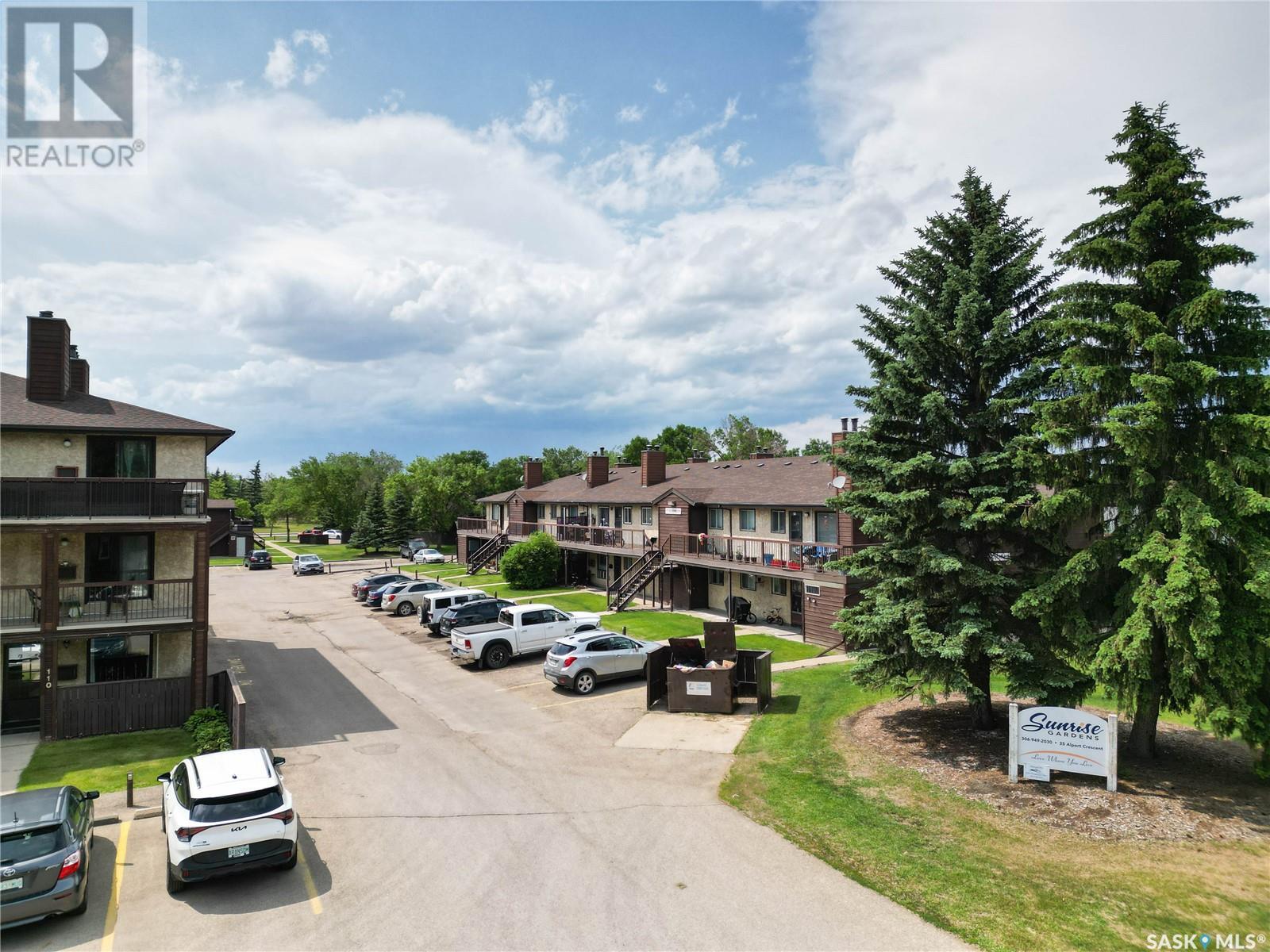 Photo 3 of 303 51 Rodenbush Drive, Regina SK