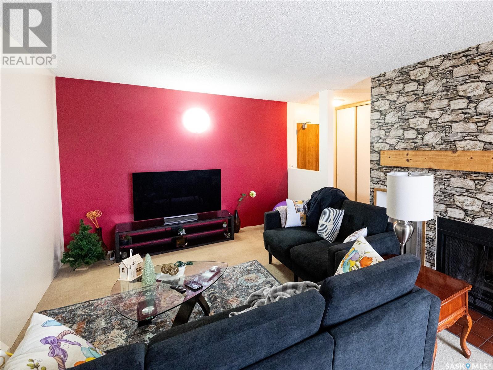 Photo 15 of 303 51 Rodenbush Drive, Regina SK