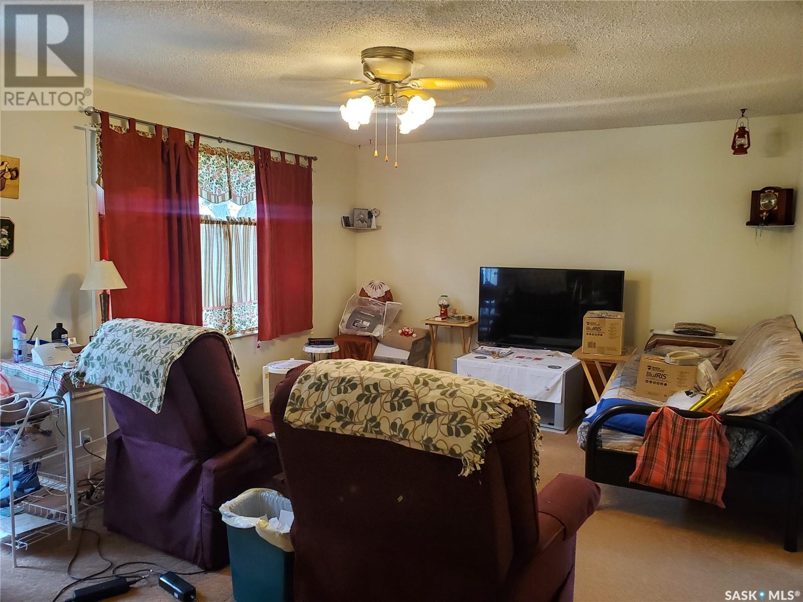Photo 13 of 3160 Rutland Avenue, Gull Lake SK