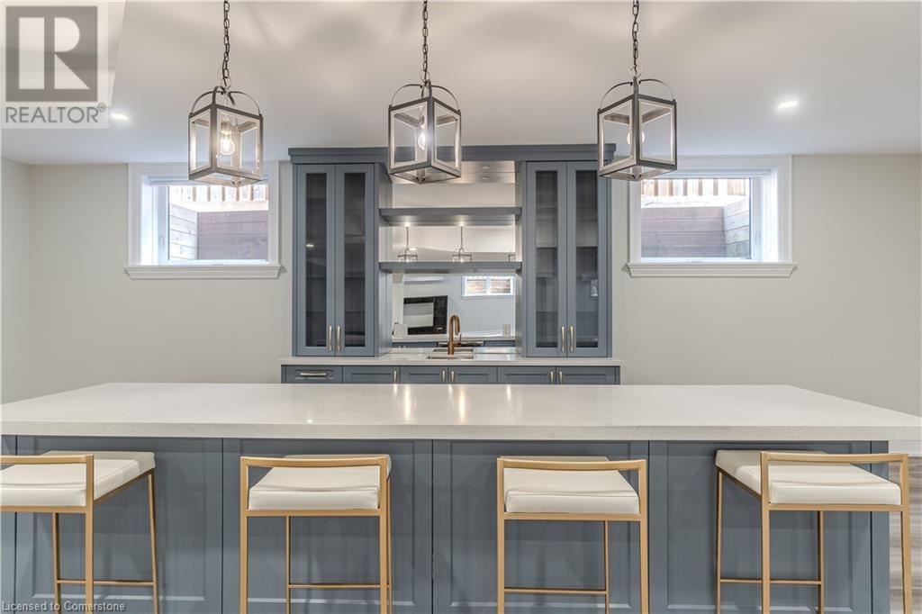 Photo 27 of 160 White Pines Drive, Burlington ON