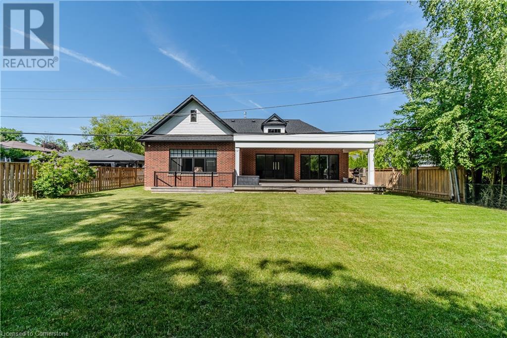 Photo 38 of 160 White Pines Drive, Burlington ON