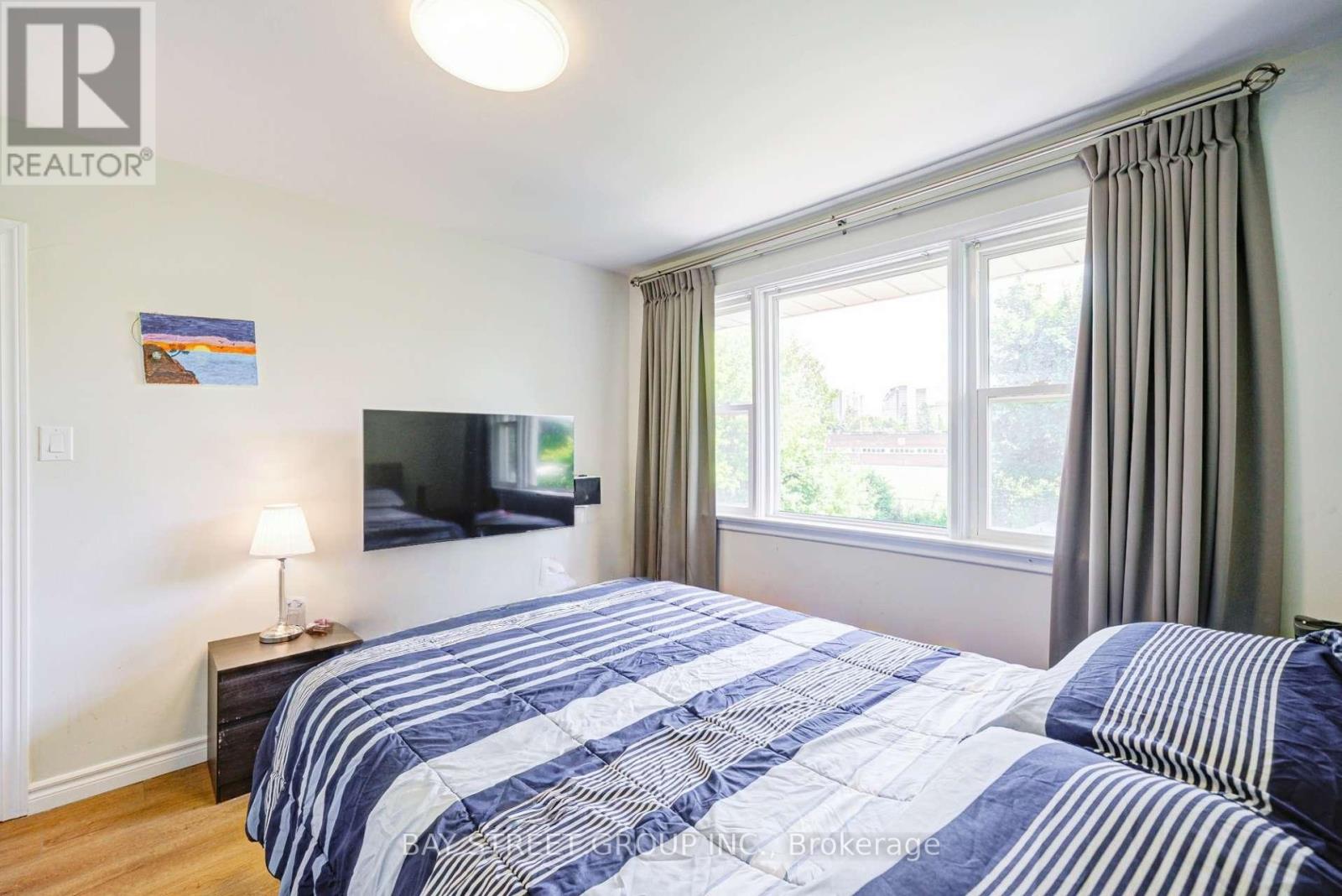 Photo 16 of 125 Connaught Avenue, Toronto ON