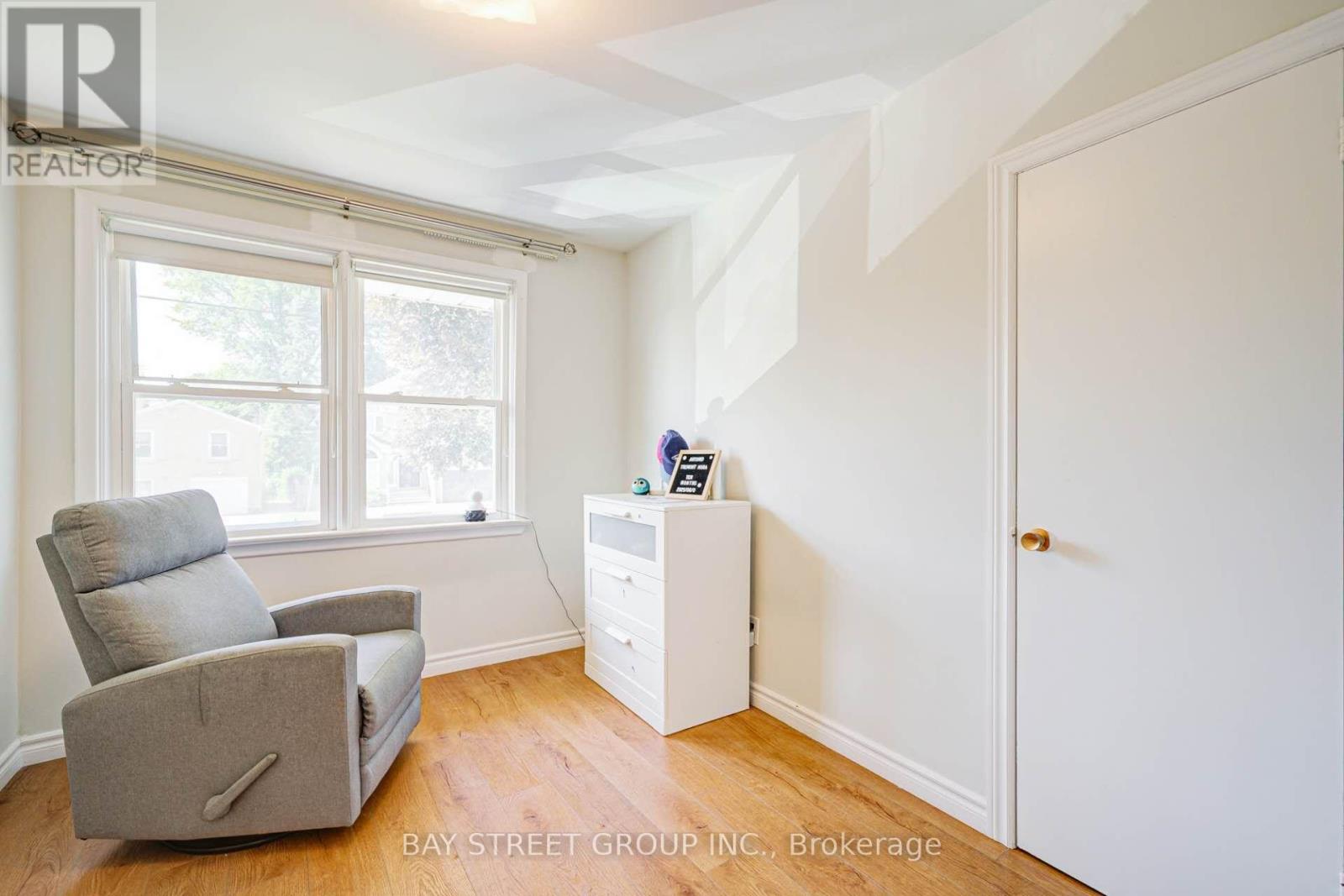 Photo 18 of 125 Connaught Avenue, Toronto ON