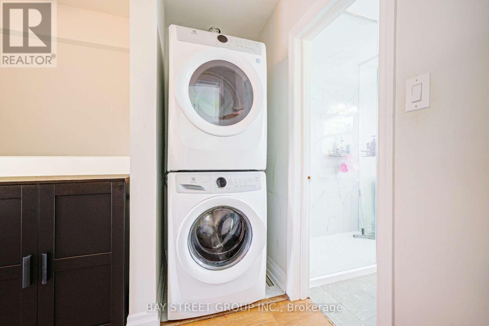 Photo 22 of 125 Connaught Avenue, Toronto ON