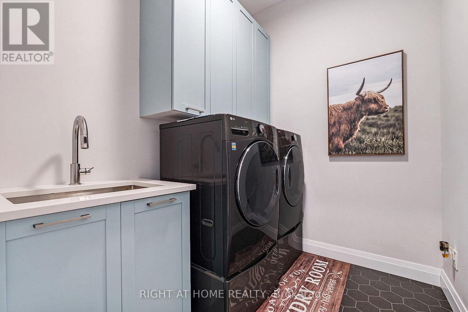 Photo 35 of 1073 Diamond Street, Clarencerockland ON