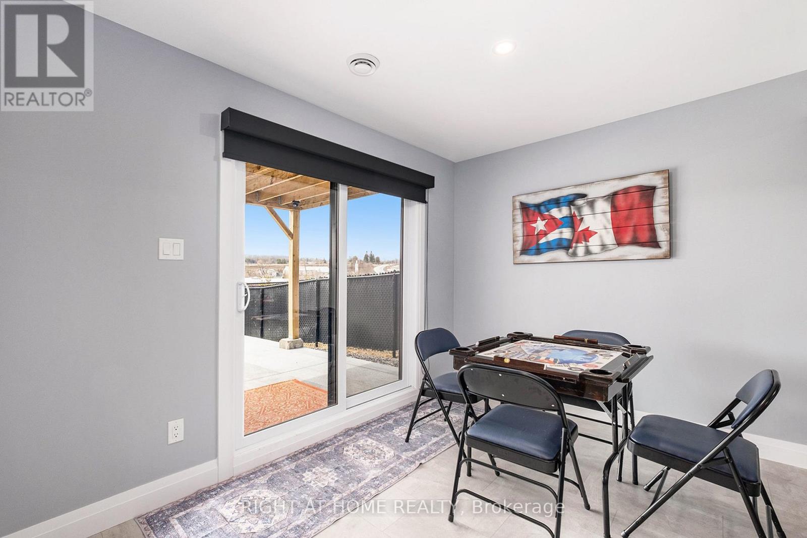 Photo 9 of 1073 Diamond Street, Clarencerockland ON