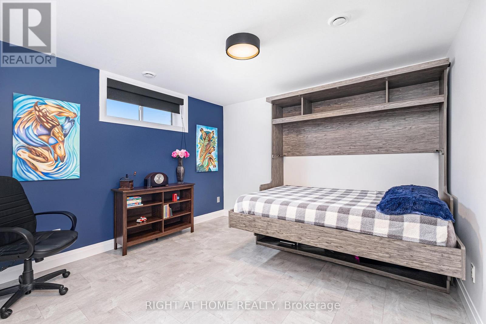 Photo 12 of 1073 Diamond Street, Clarencerockland ON