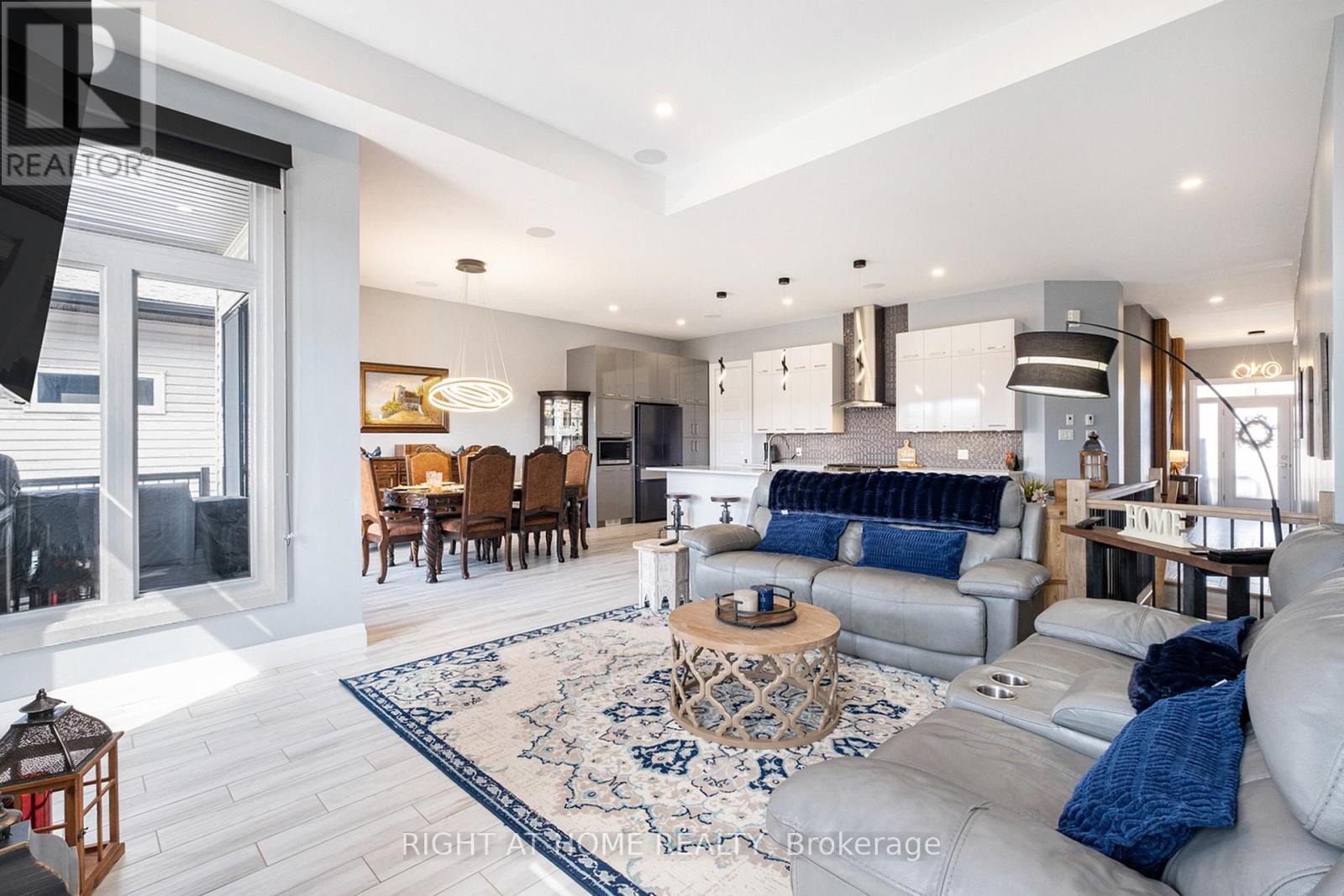 Photo 33 of 1073 Diamond Street, Clarencerockland ON