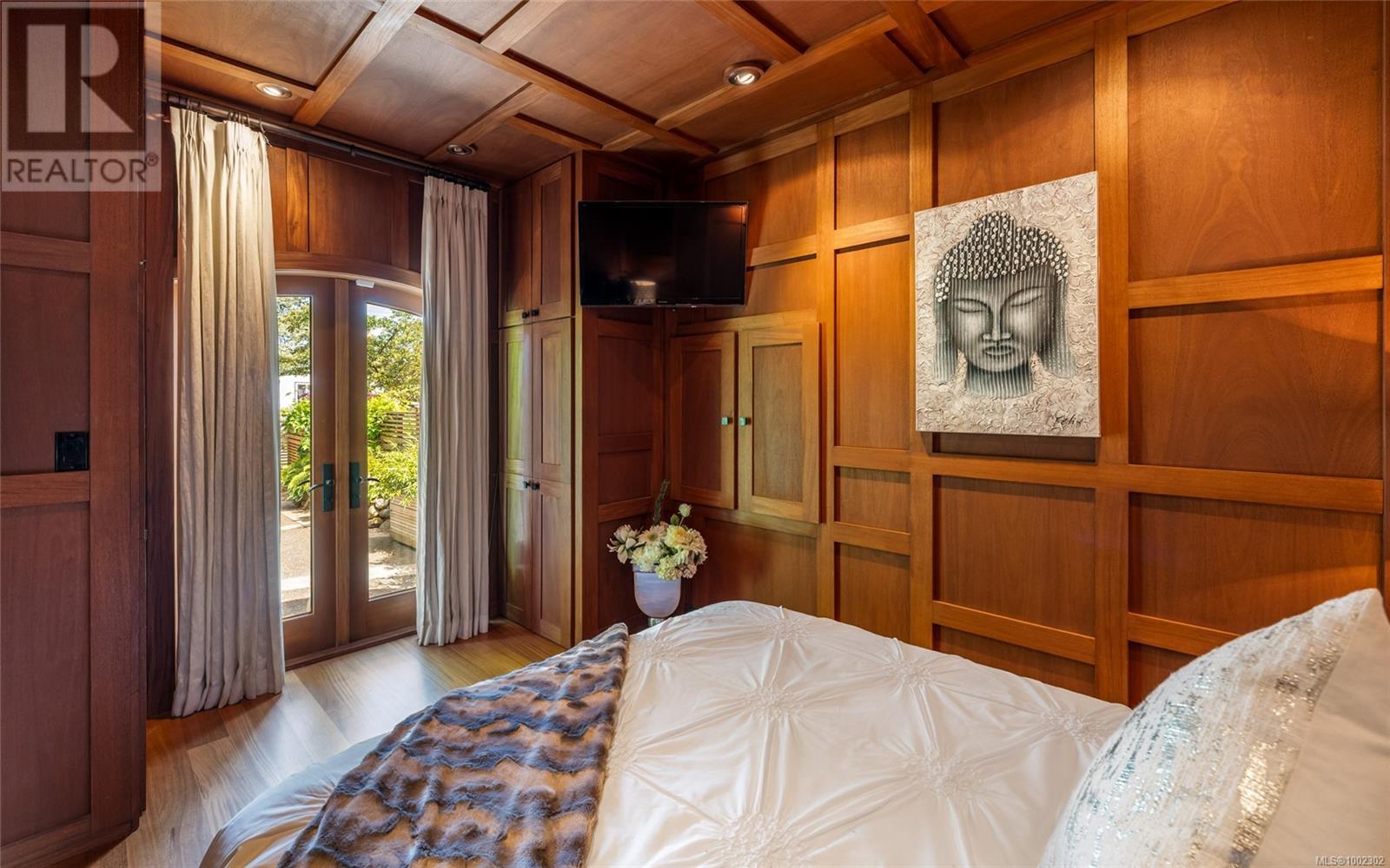 Photo 31 of 752 Monterey Ave, Oak Bay BC