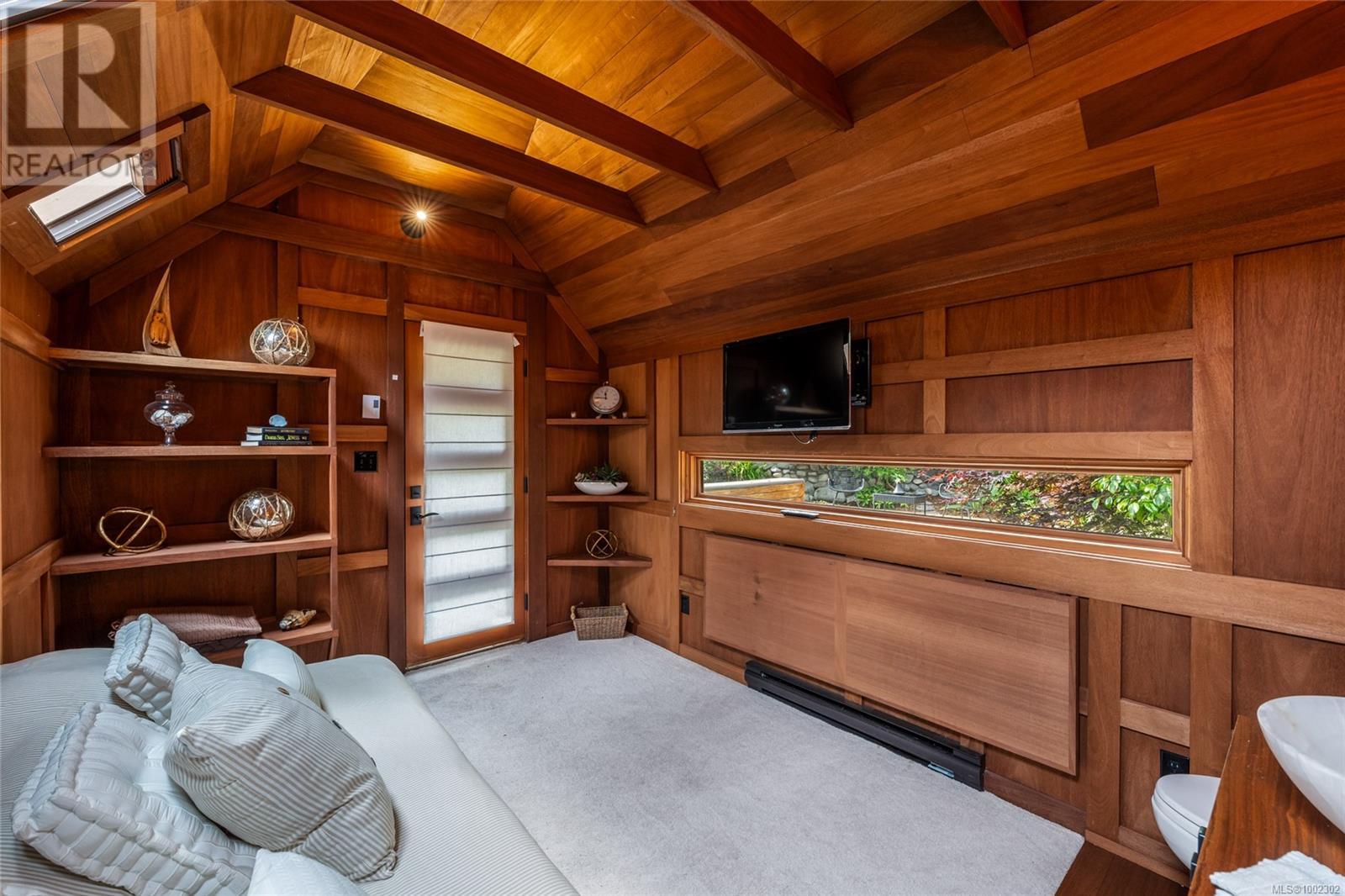 Photo 52 of 752 Monterey Ave, Oak Bay BC