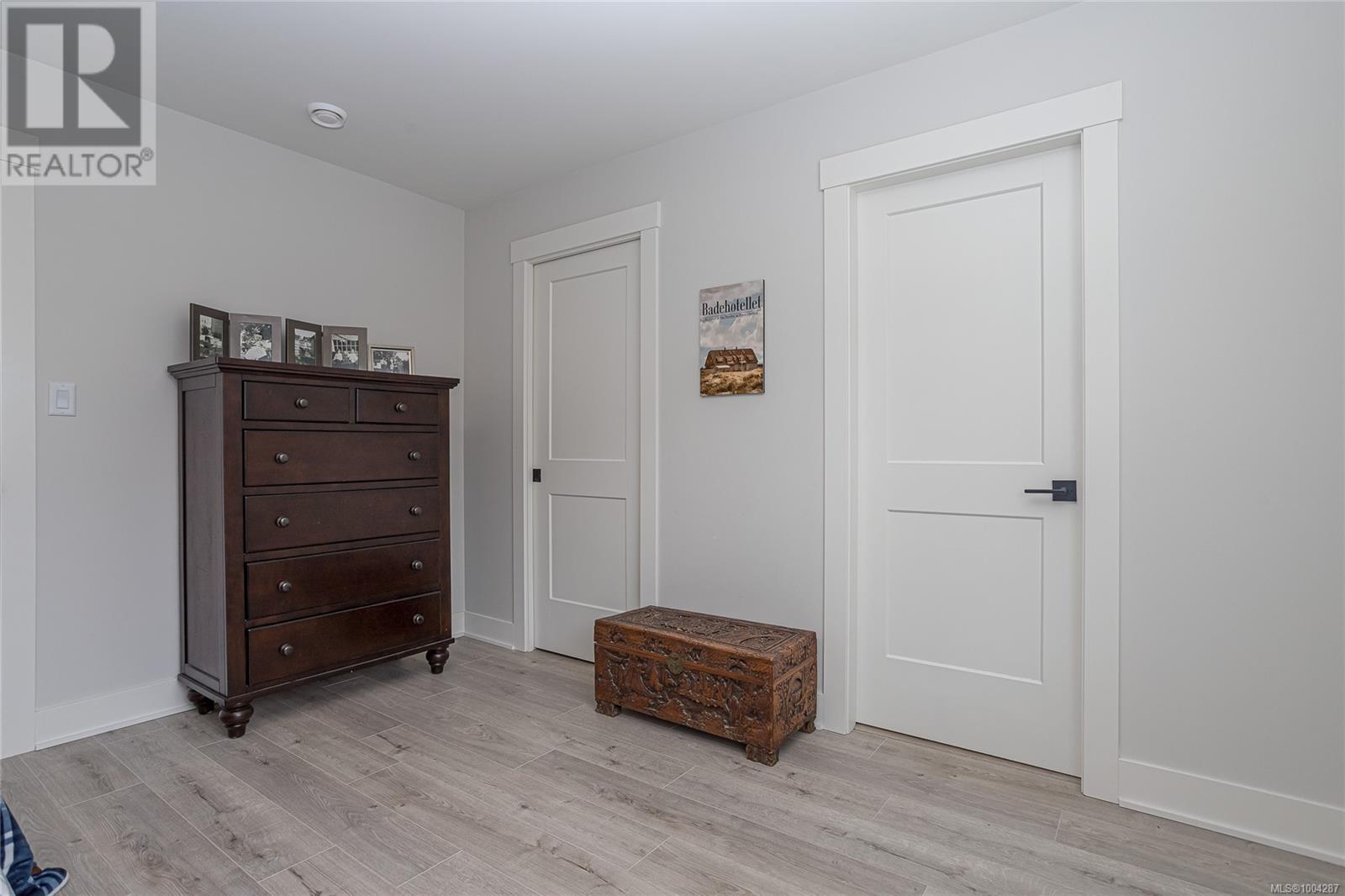  1212 Moonstone Loop, Langford