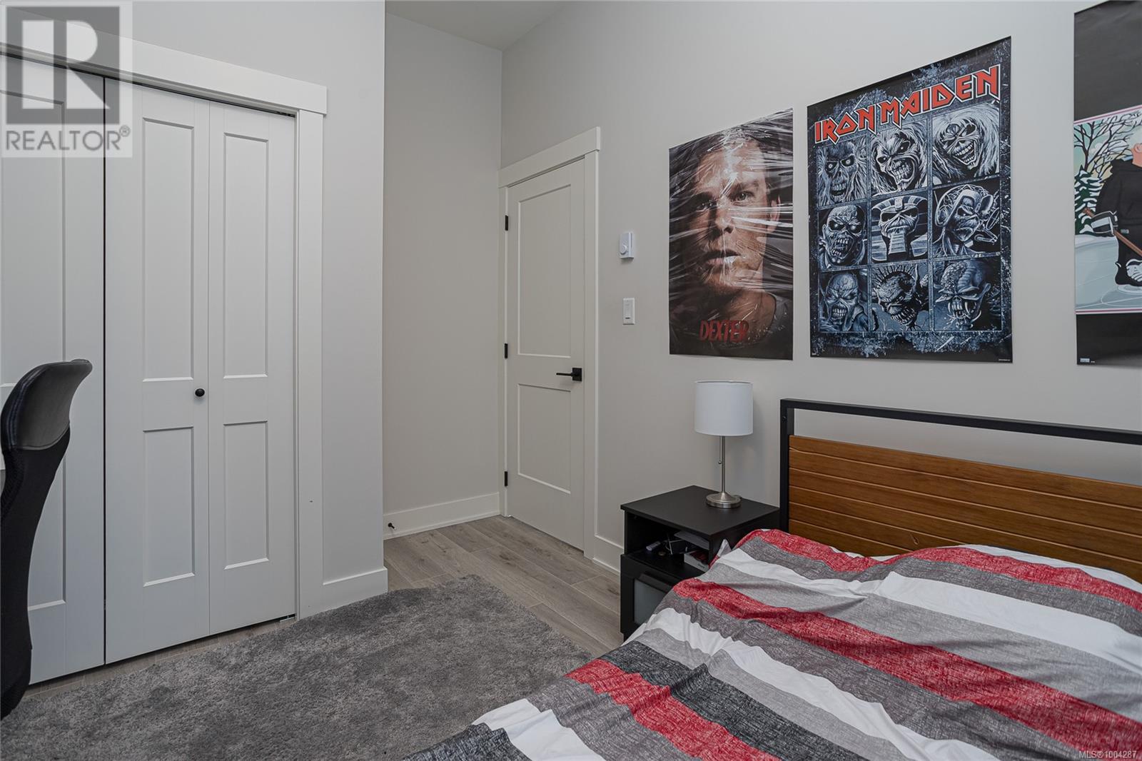  1212 Moonstone Loop, Langford