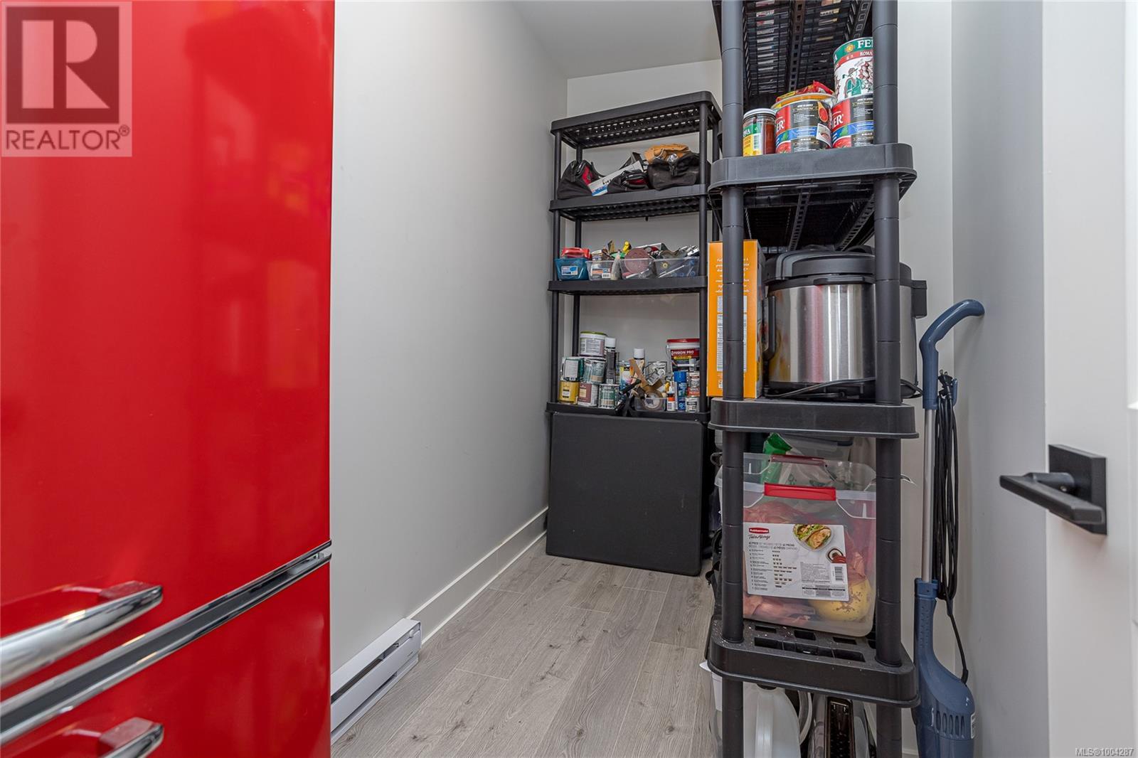  1212 Moonstone Loop, Langford