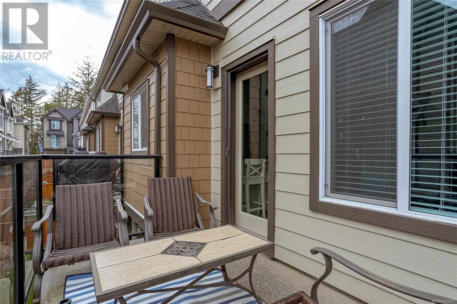  1212 Moonstone Loop, Langford