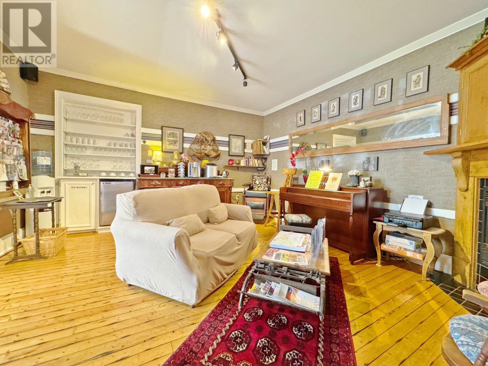 Photo 13 of 49 51 Fitzroy Street, Charlottetown PE
