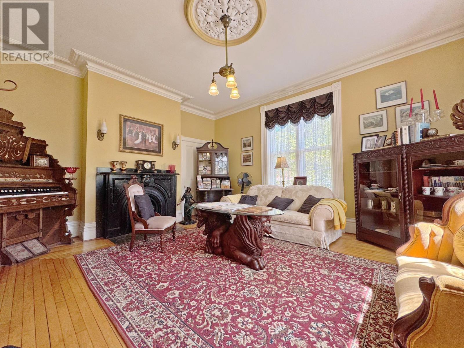 Photo 7 of 49 51 Fitzroy Street, Charlottetown PE
