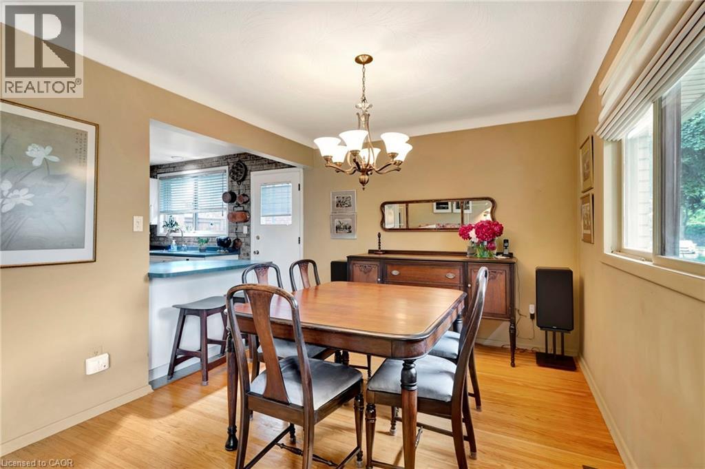 Photo 32 of 152 San Pedro Drive, Hamilton ON