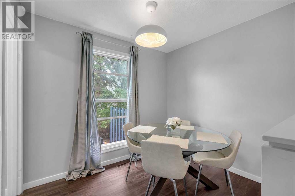 Single Family House for Sale in    Street NW Thorncliffe Calgary 