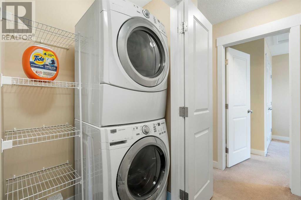 Single Family House for Sale in    Avenue NW Montgomery Calgary 
