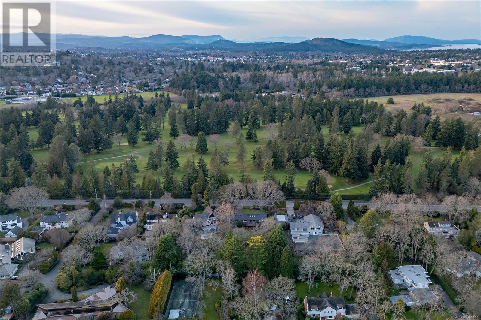 Photo 57 of 3465 Cadboro Bay Rd, Oak Bay BC