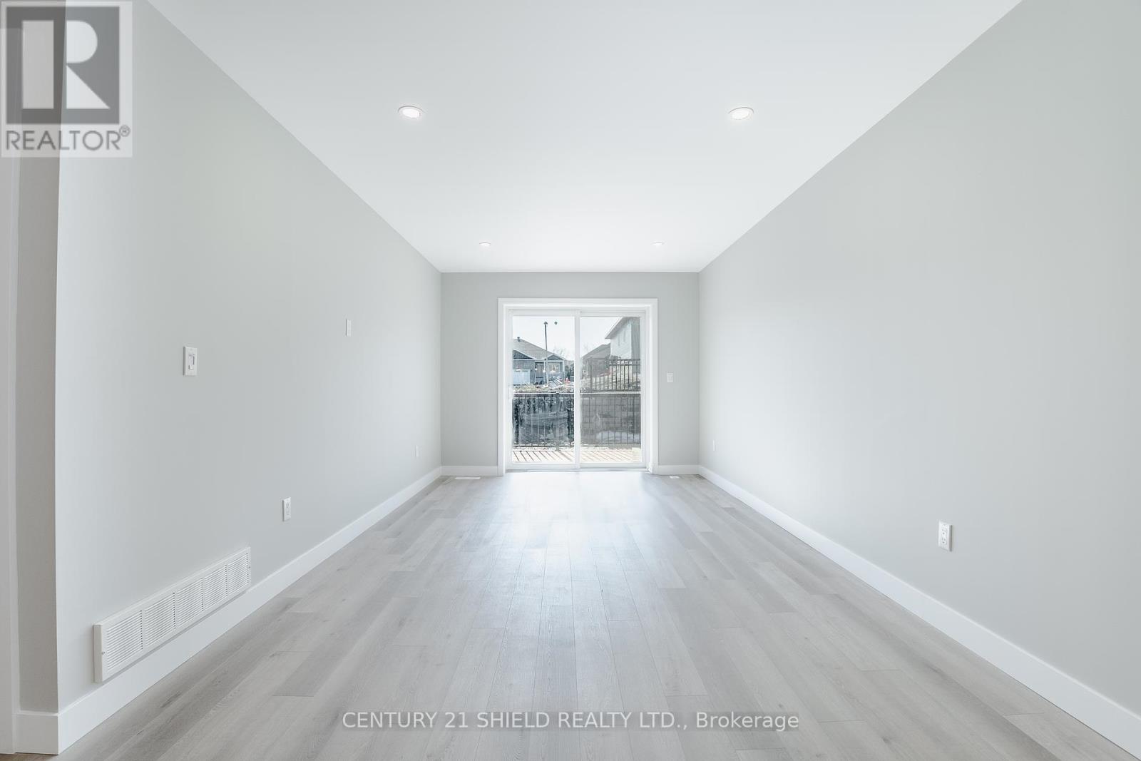 Photo 18 of 4 Erindale Lane, South Stormont ON
