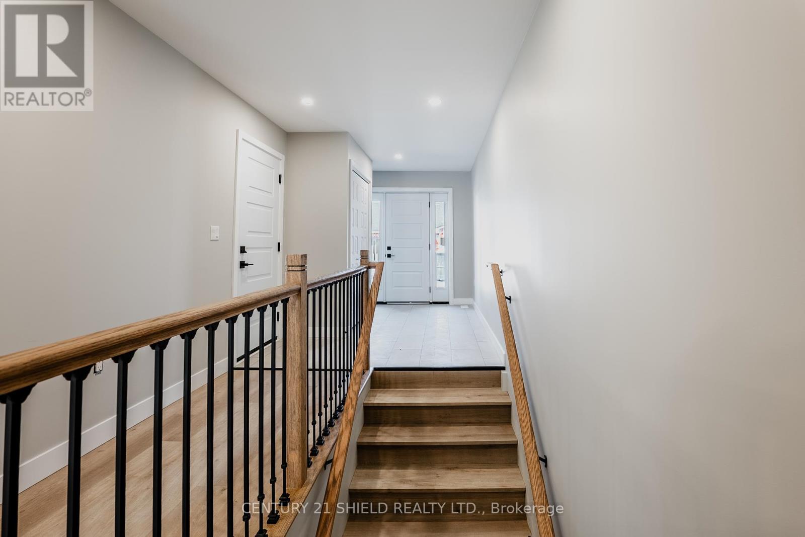 Photo 26 of 4 Erindale Lane, South Stormont ON