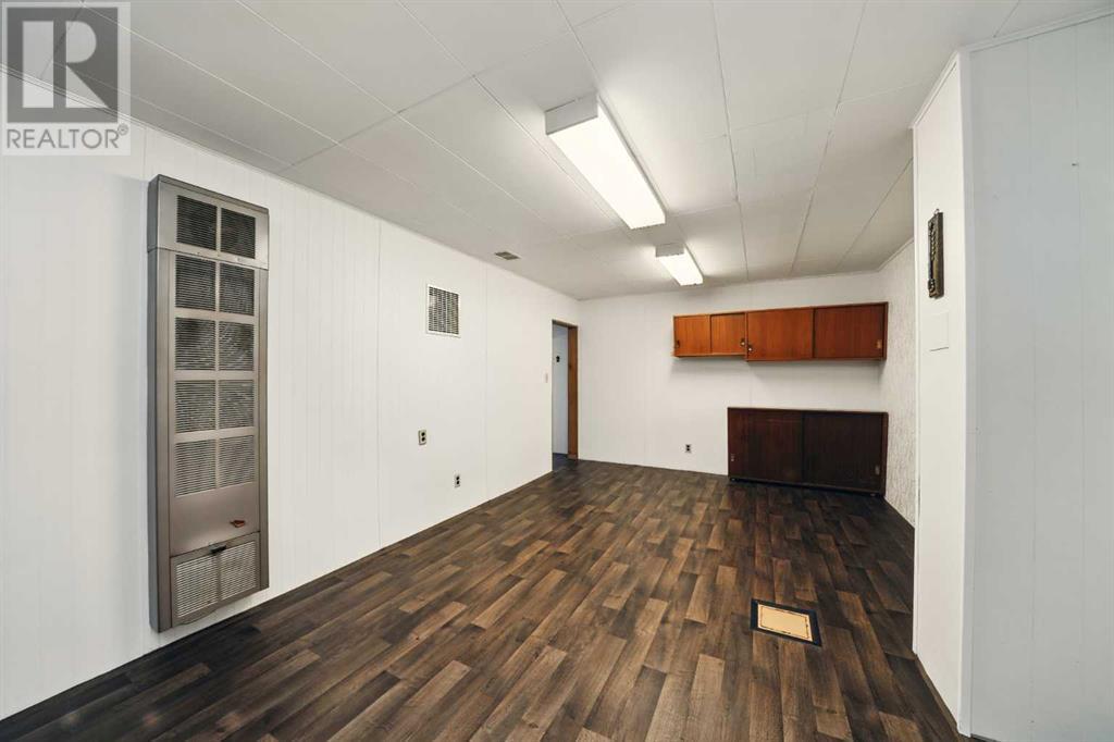 Single Family House Bungalow for Sale in   Street Mountview Red Deer 