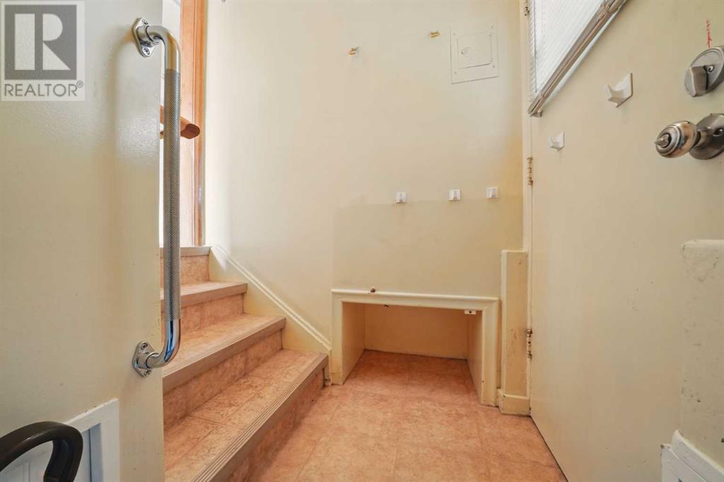 Single Family House Bungalow for Sale in   Street Mountview Red Deer 