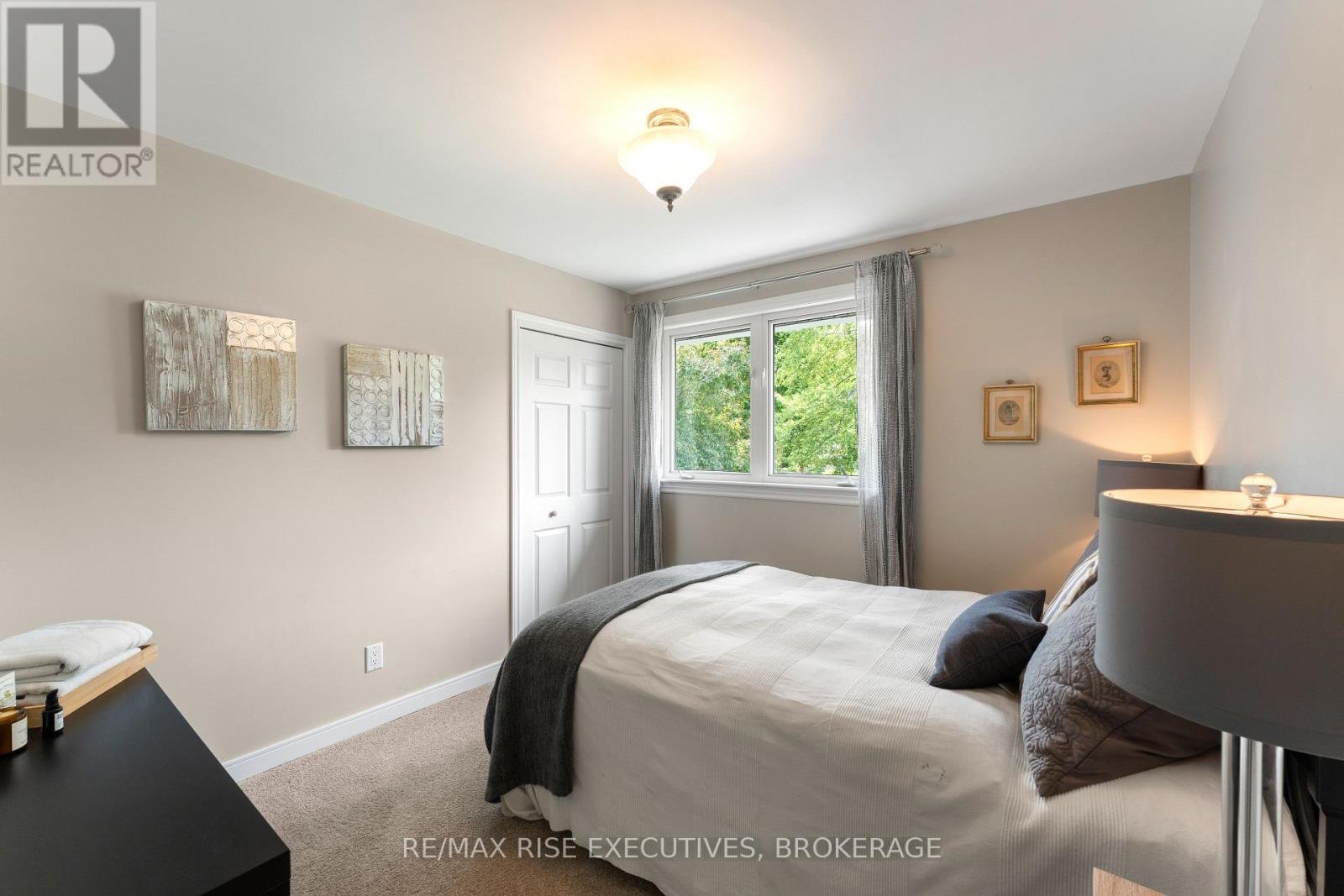 Photo 21 of 115 Fairway Hill Crescent, Kingston ON