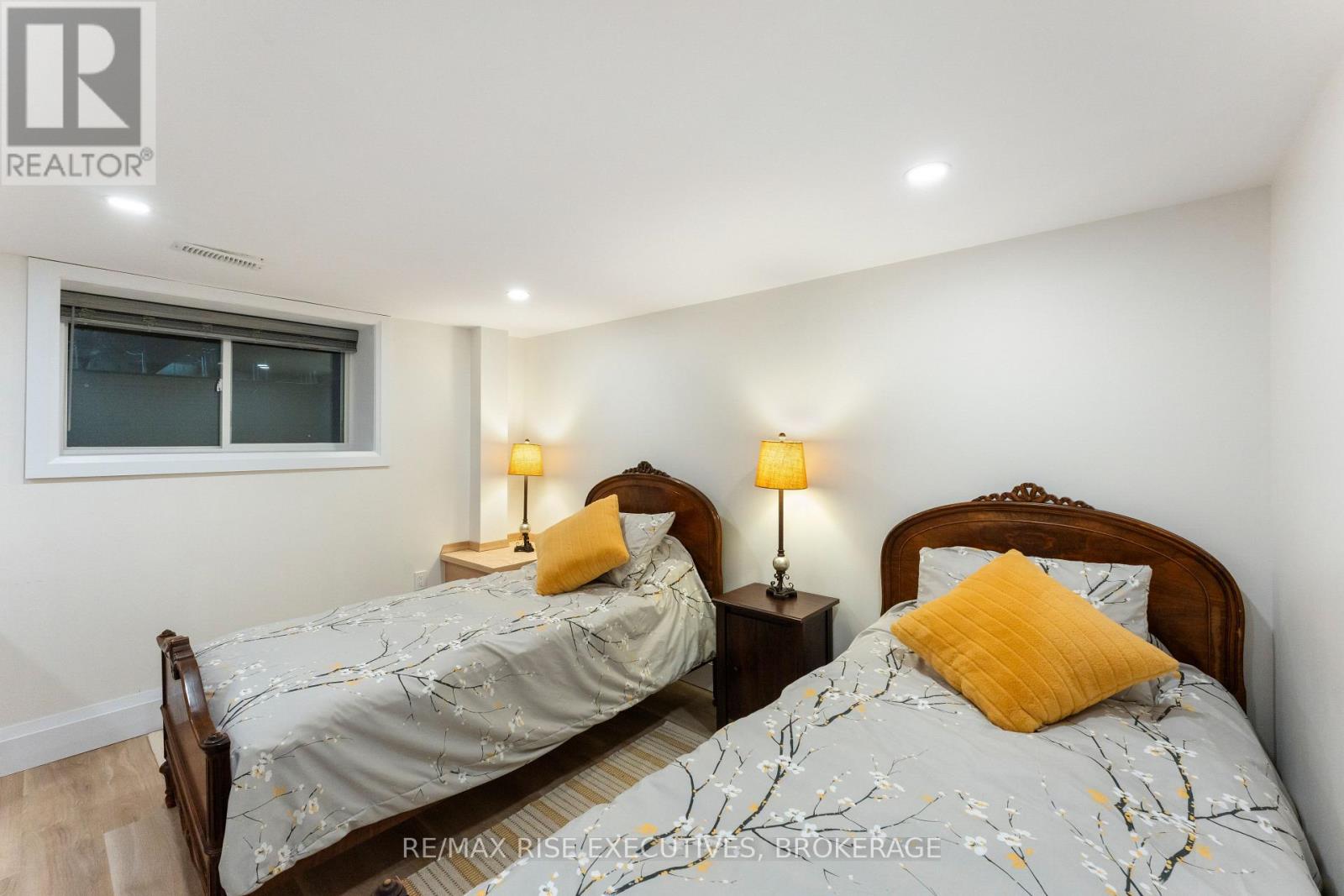 Photo 37 of 115 Fairway Hill Crescent, Kingston ON